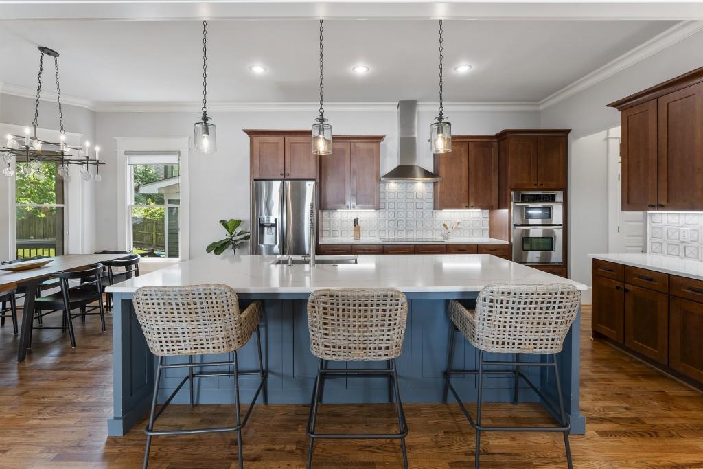 3253 Cates Avenue NE