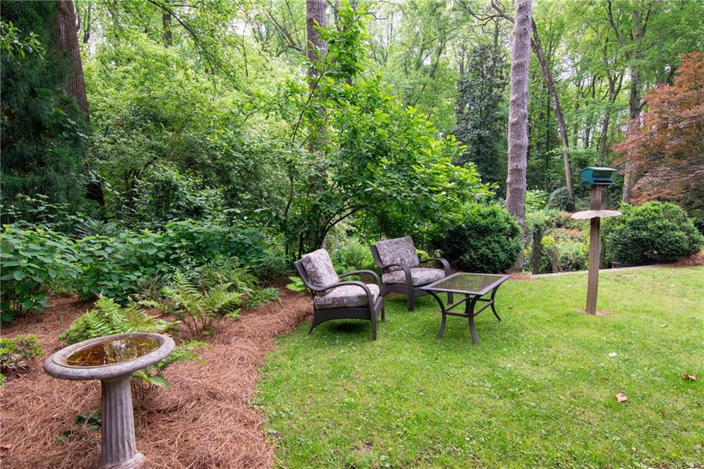 3115 Peachtree Drive NE