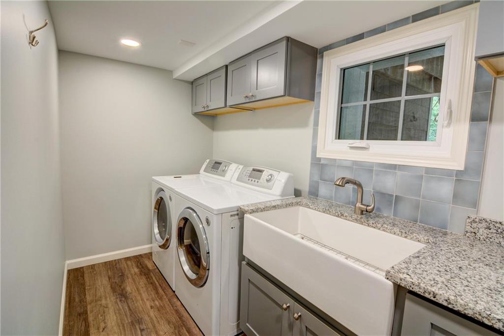 3115 Peachtree Drive NE