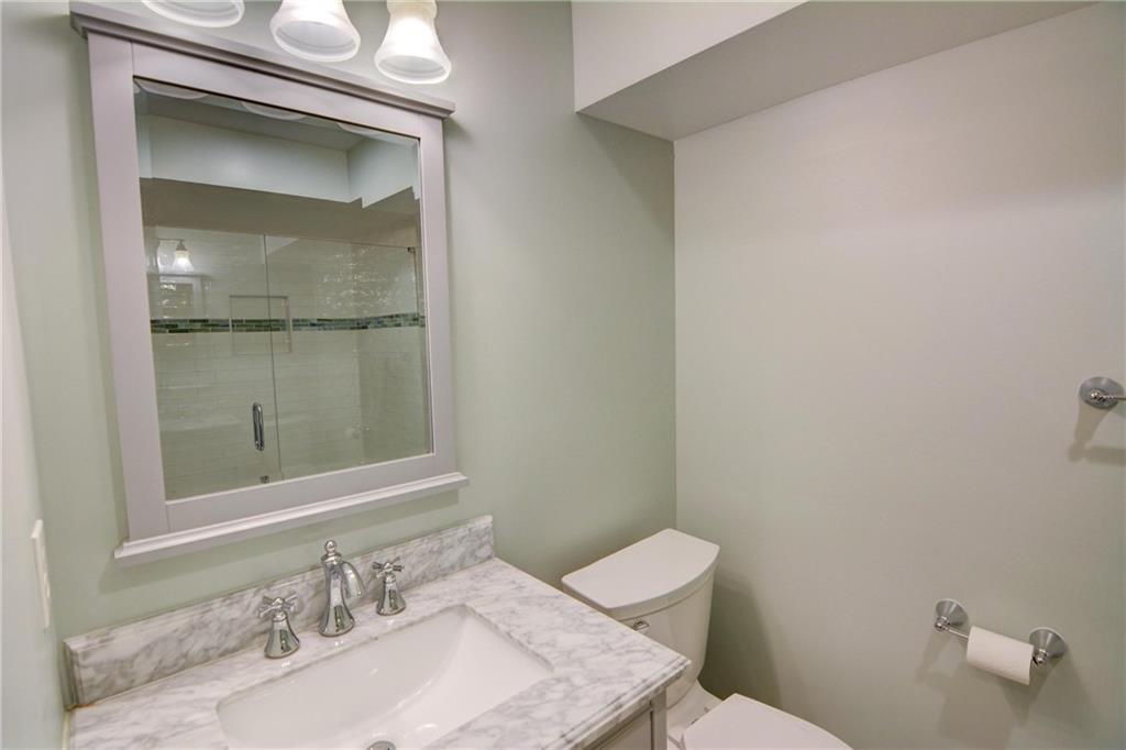 3115 Peachtree Drive NE