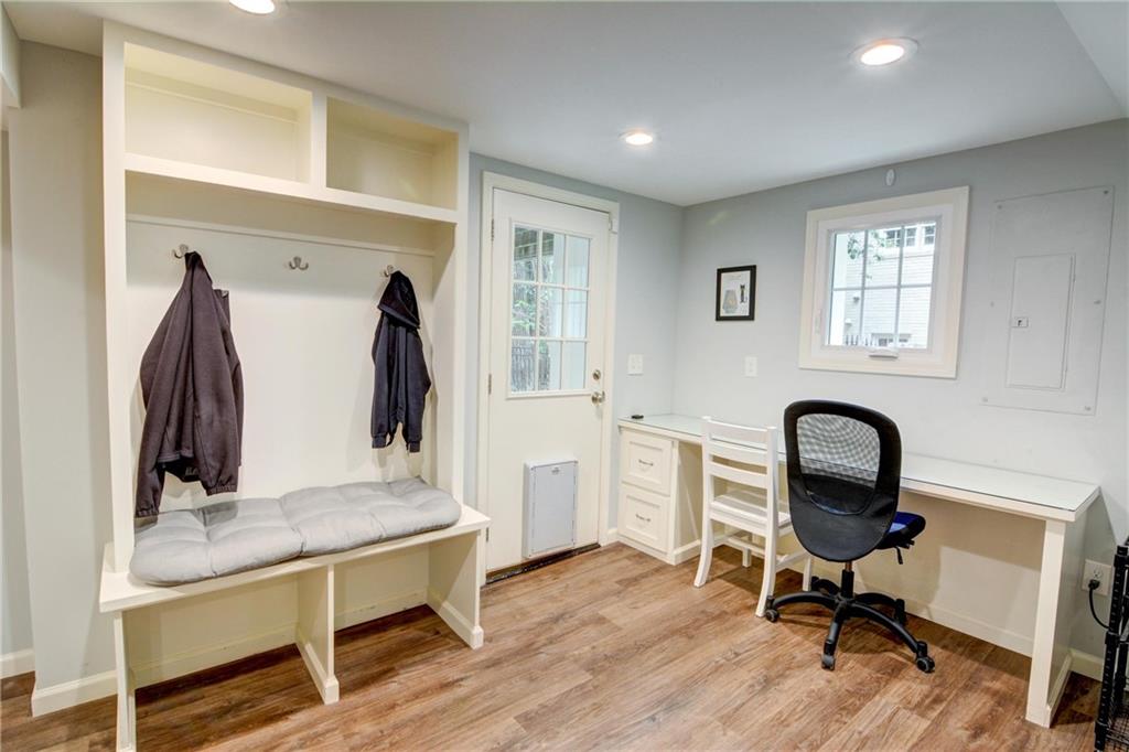 3115 Peachtree Drive NE