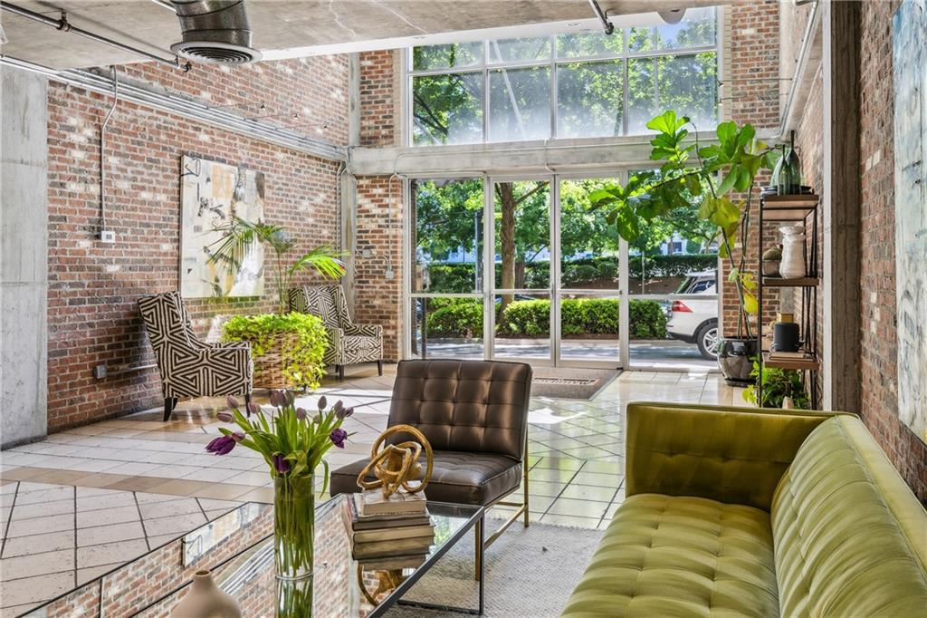 3180 Mathieson Drive NE Unit 1001