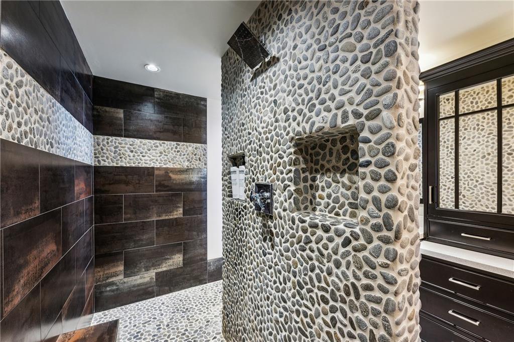 3180 Mathieson Drive NE Unit 1001