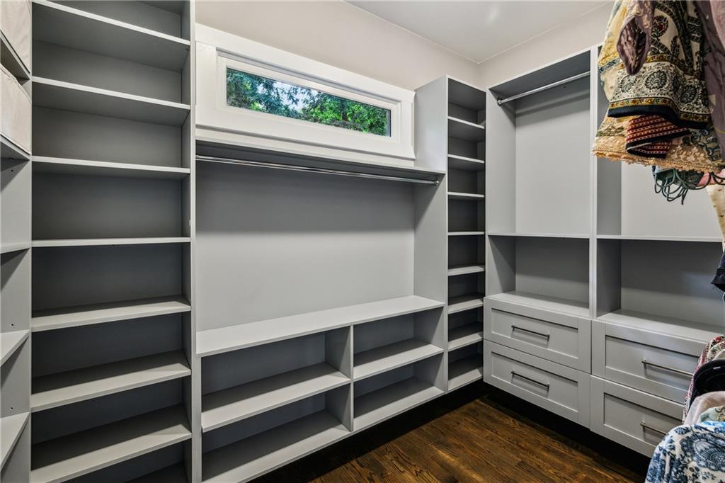 2460 Drew Valley Road NE