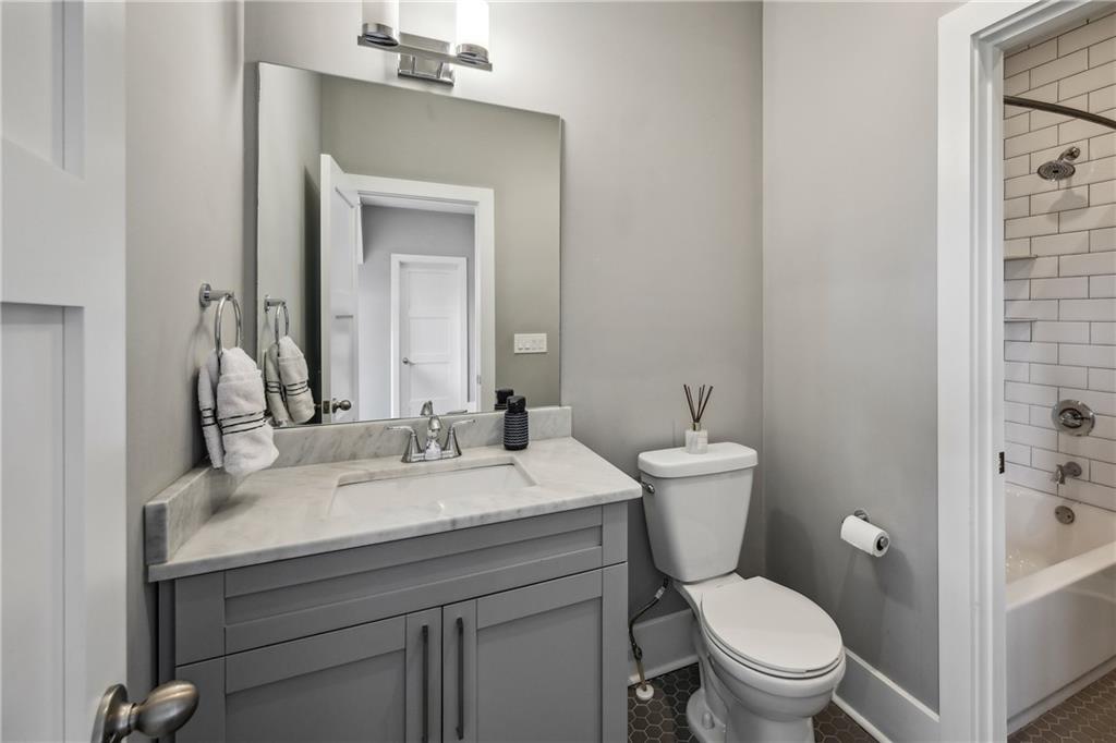 2460 Drew Valley Road NE