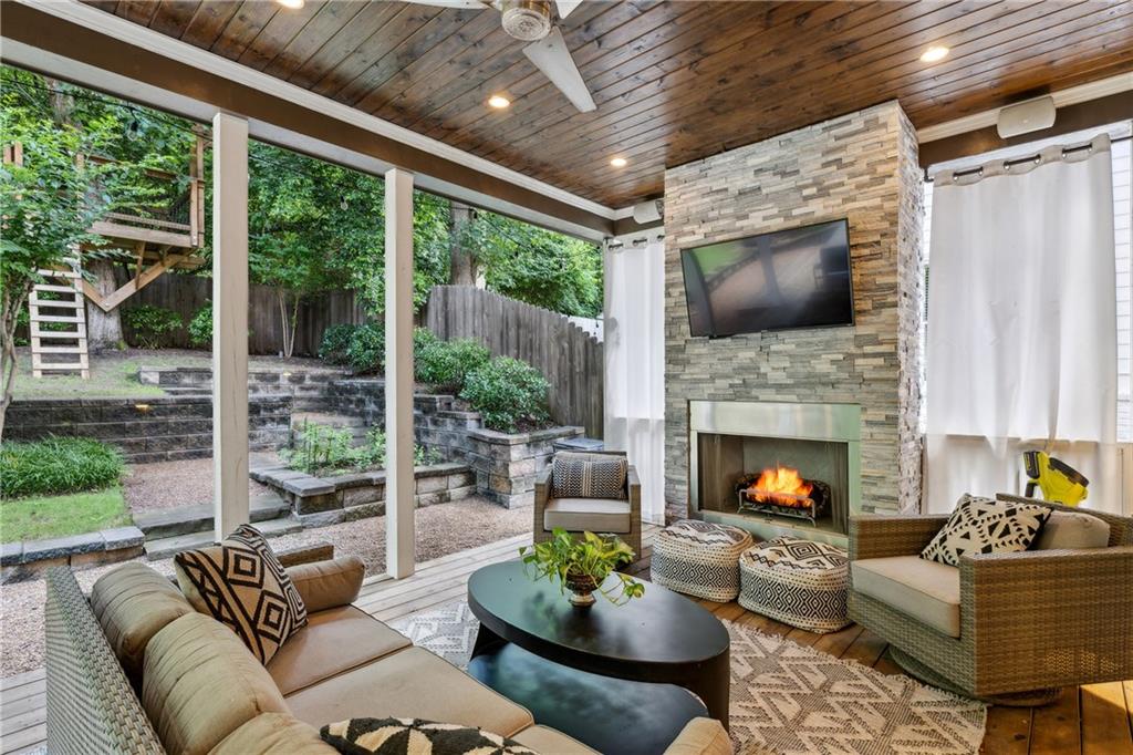 2460 Drew Valley Road NE