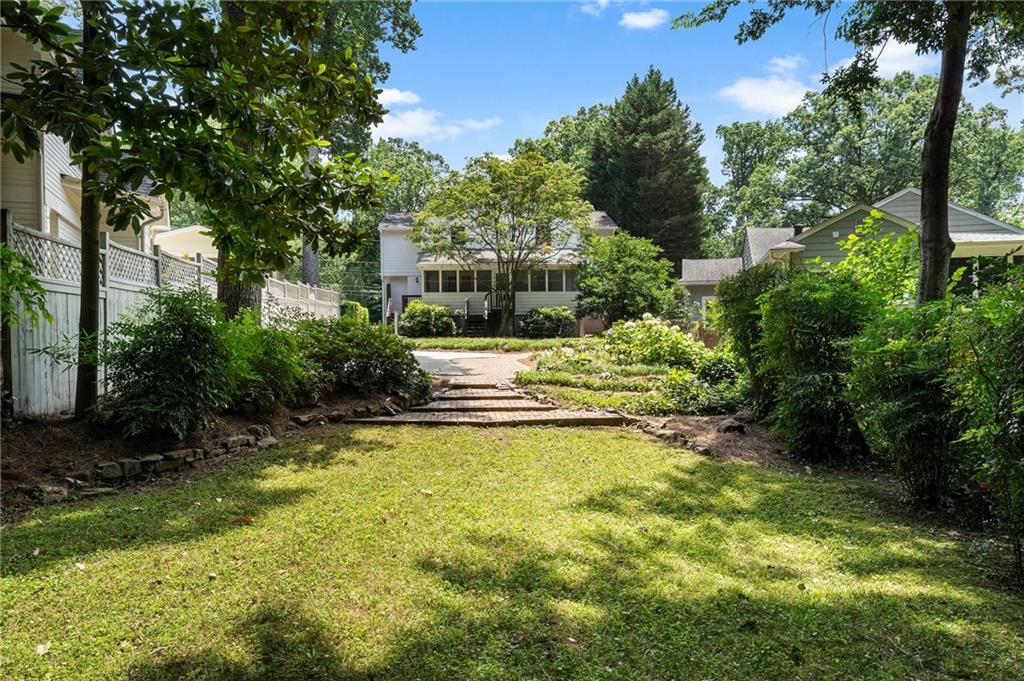 1772 Ridgewood Drive NE