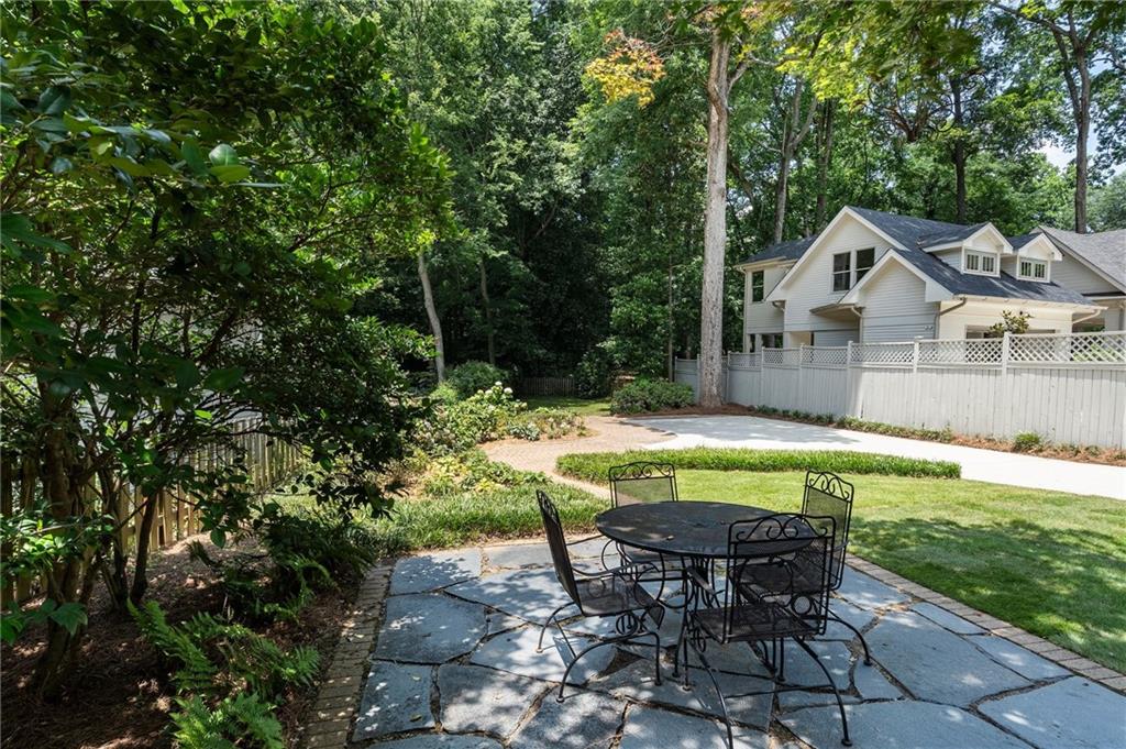 1772 Ridgewood Drive NE