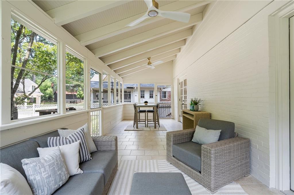 1772 Ridgewood Drive NE