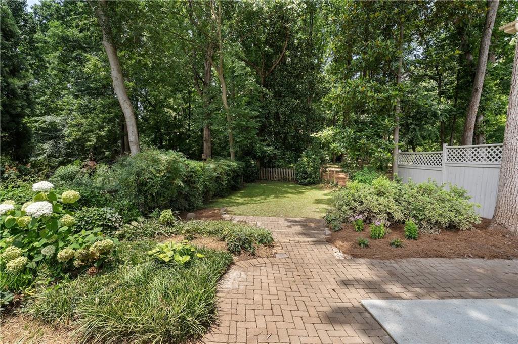 1772 Ridgewood Drive NE