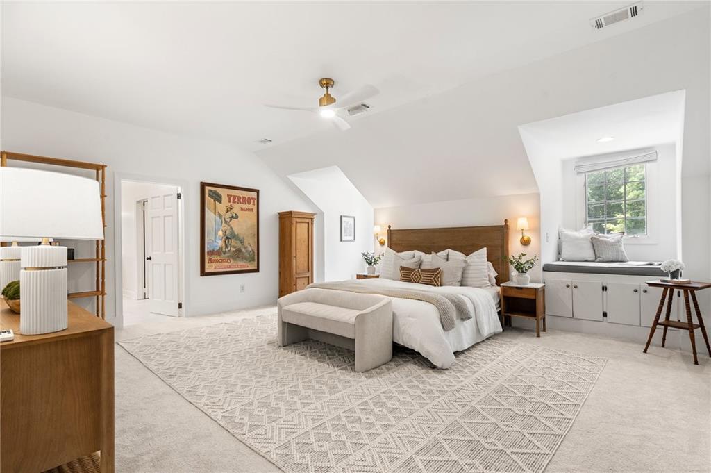 1772 Ridgewood Drive NE