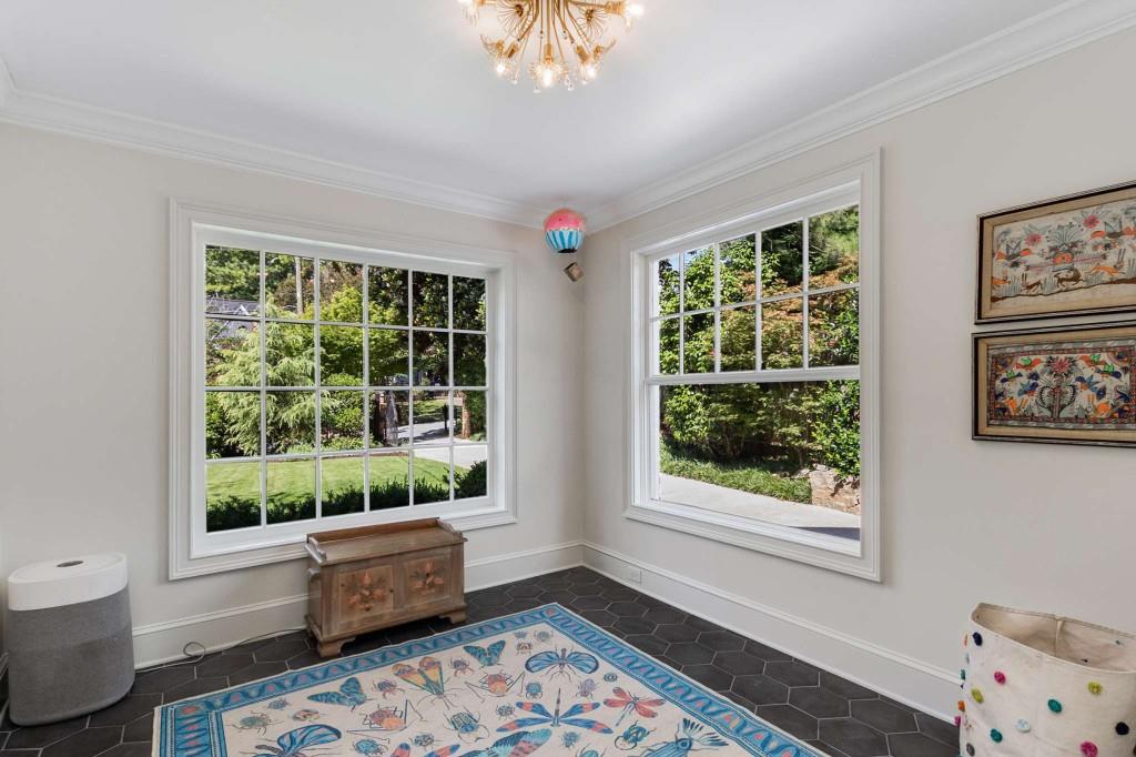 1184 Beech Valley Road NE