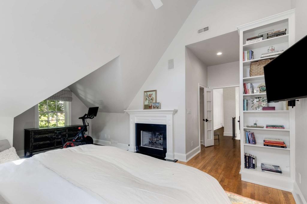 1184 Beech Valley Road NE