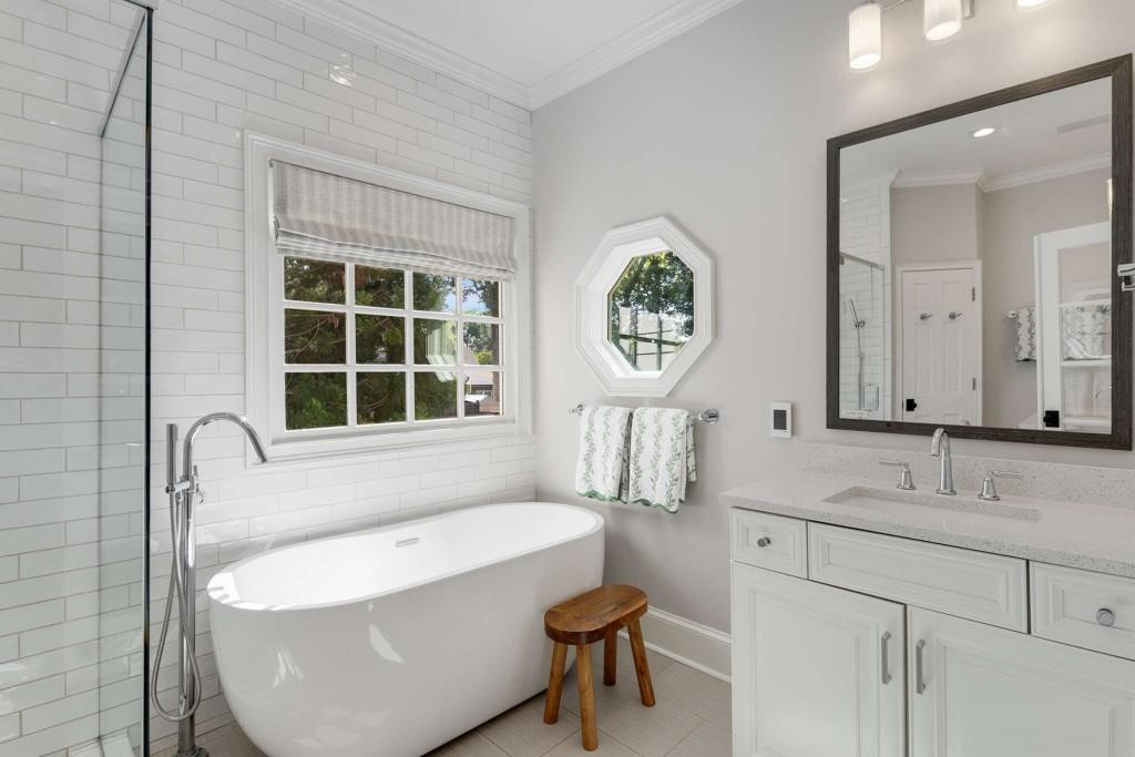 1184 Beech Valley Road NE