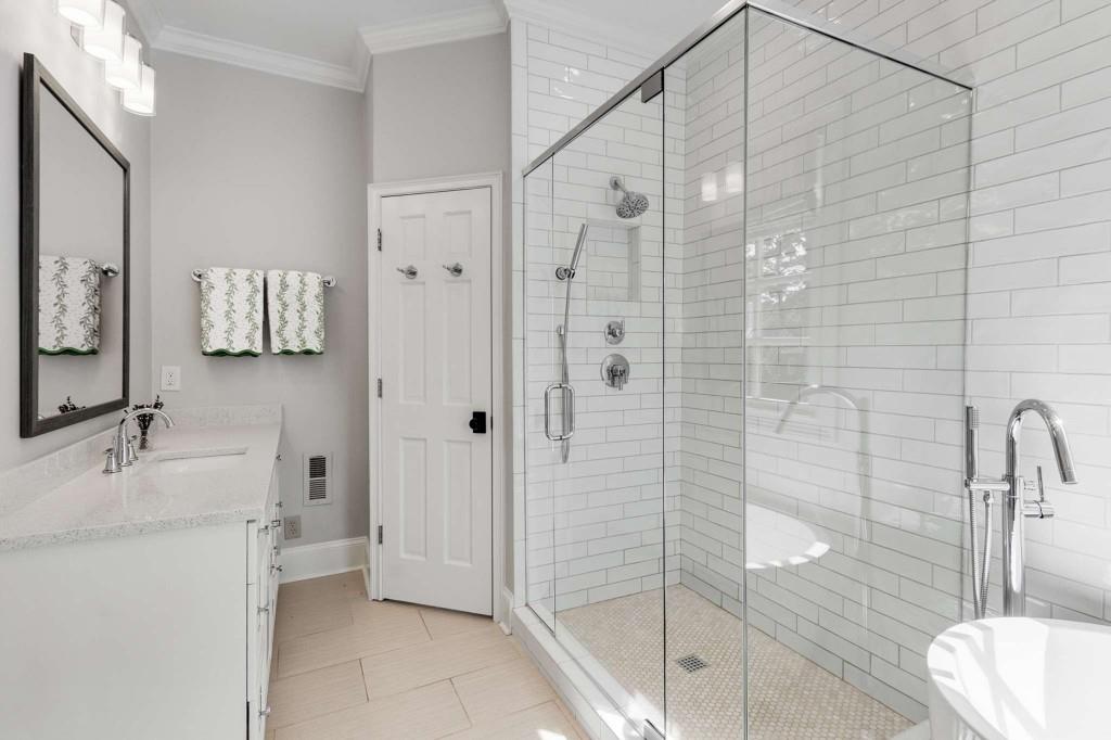 1184 Beech Valley Road NE