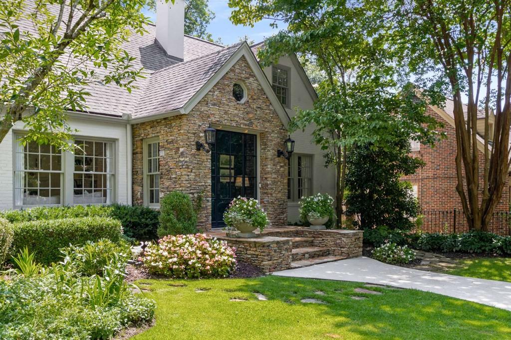 1184 Beech Valley Road NE