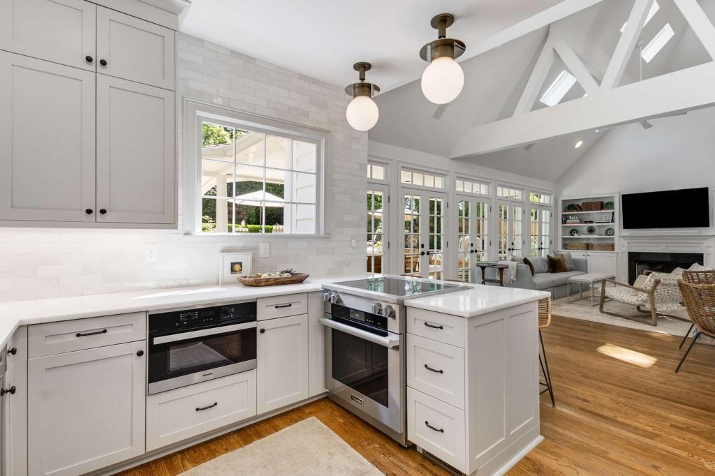 1184 Beech Valley Road NE