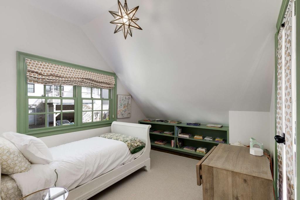 1184 Beech Valley Road NE