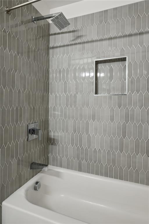 1331 Hampton Hall Drive NE