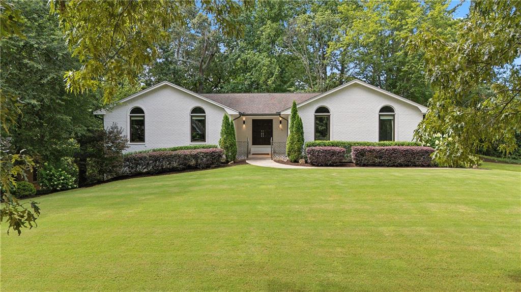 1331 Hampton Hall Drive NE