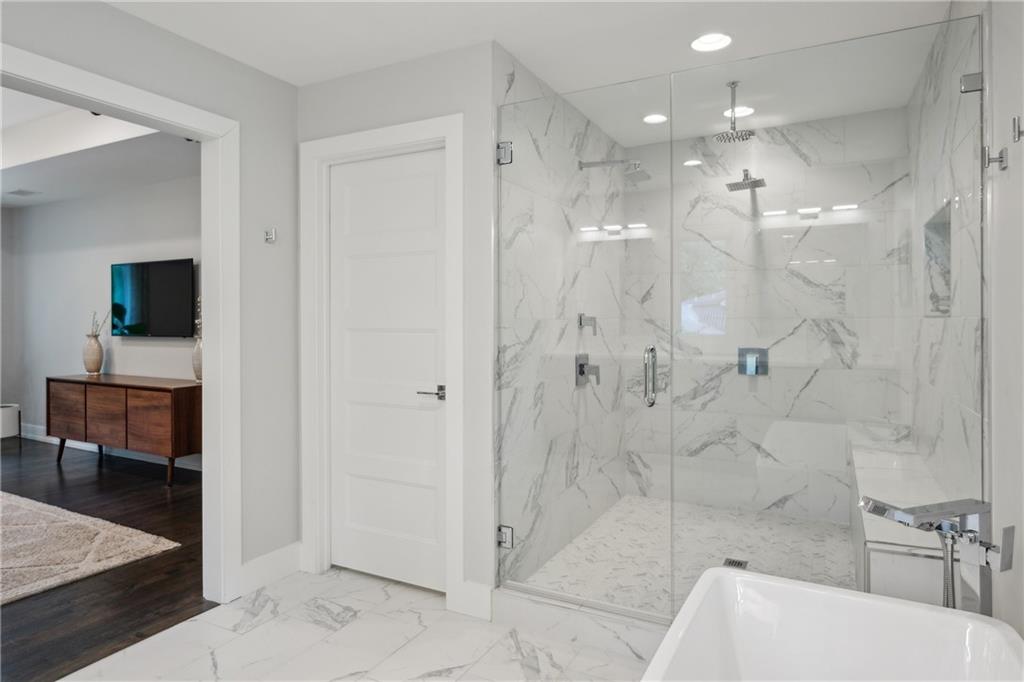 1331 Hampton Hall Drive NE