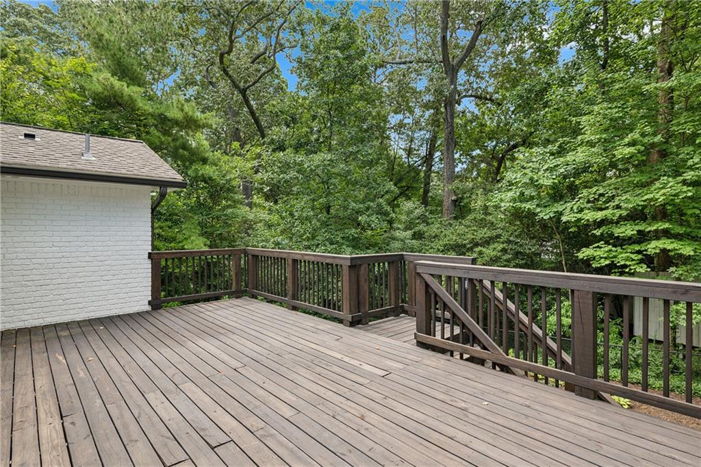 1331 Hampton Hall Drive NE