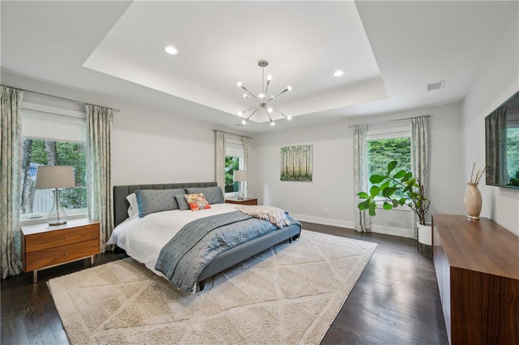 1331 Hampton Hall Drive NE