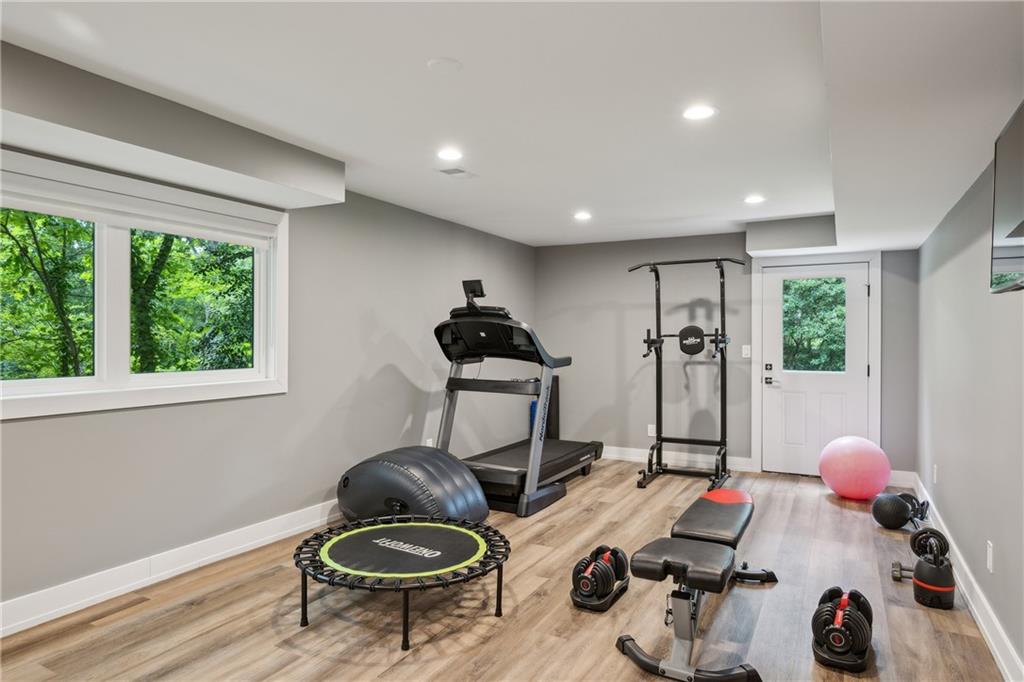 1331 Hampton Hall Drive NE