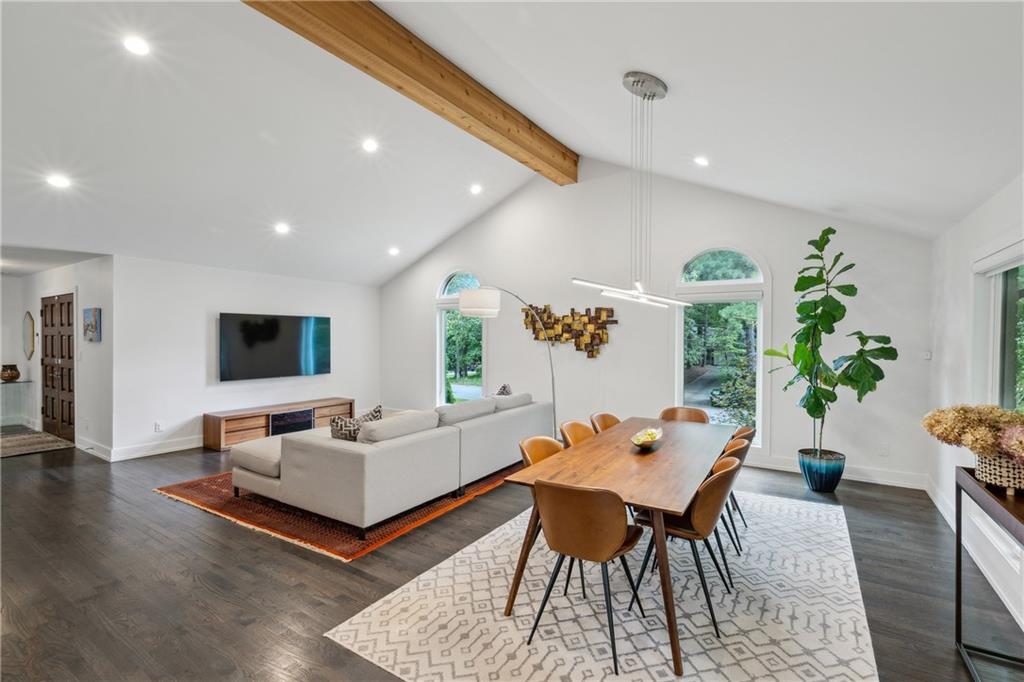 1331 Hampton Hall Drive NE