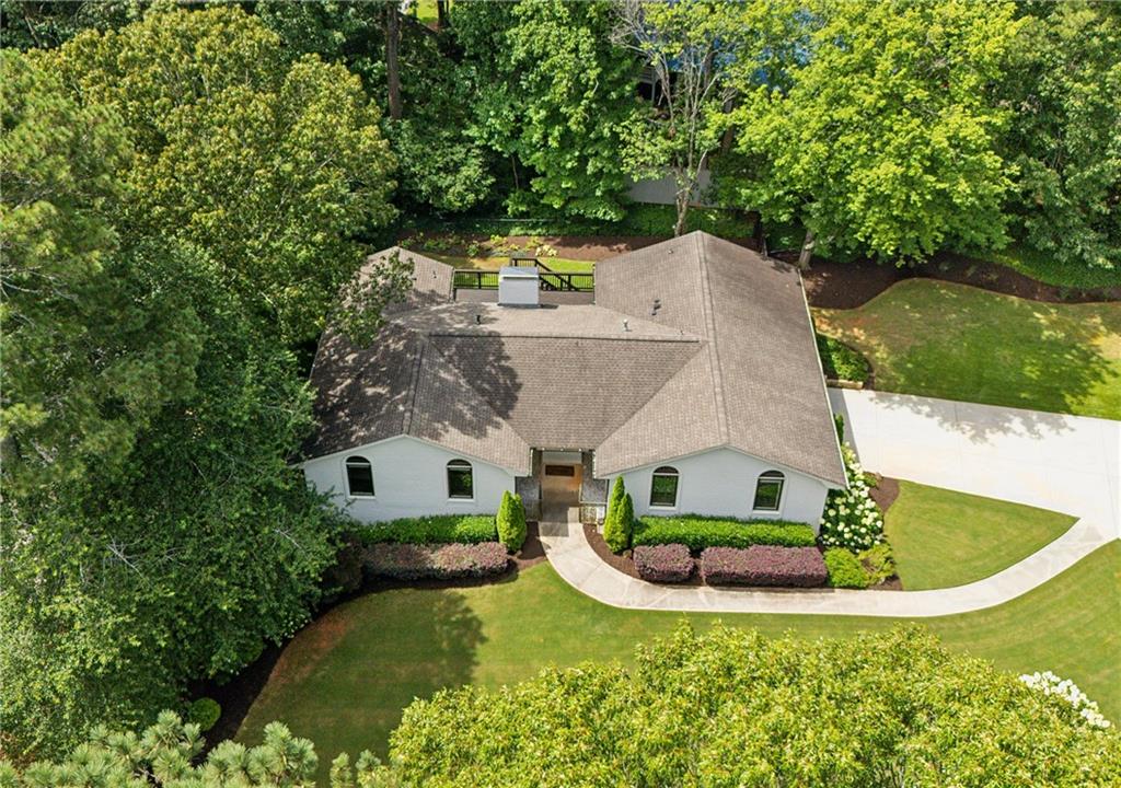 1331 Hampton Hall Drive NE