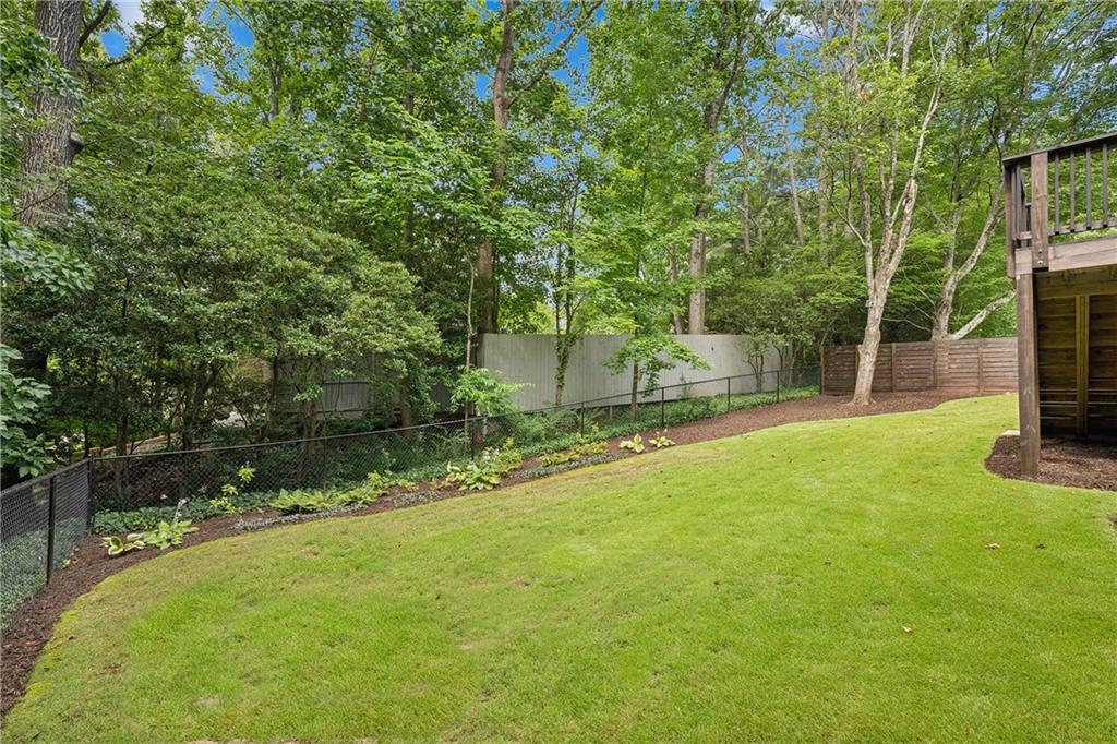 1331 Hampton Hall Drive NE