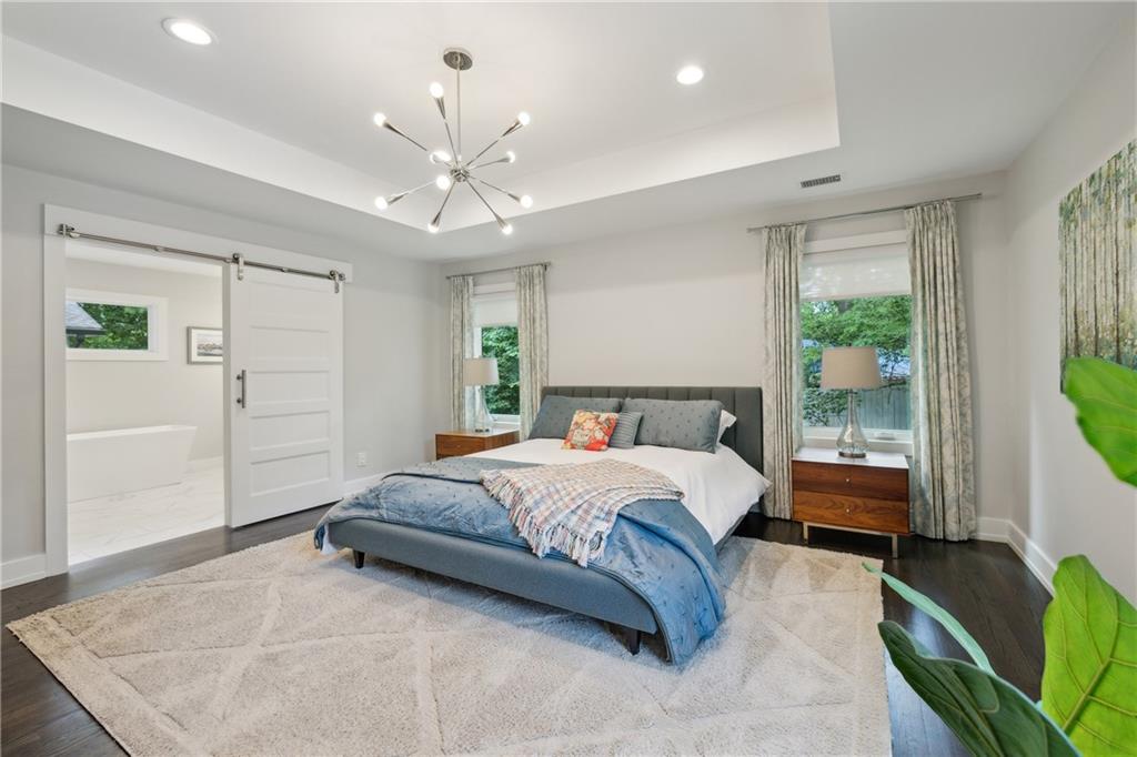 1331 Hampton Hall Drive NE