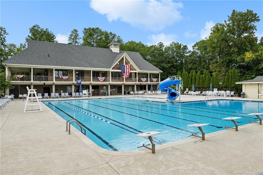 1331 Hampton Hall Drive NE