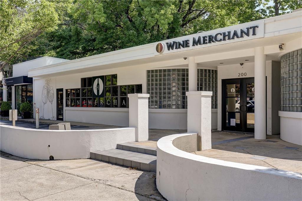 2210 Fairhaven Circle NE