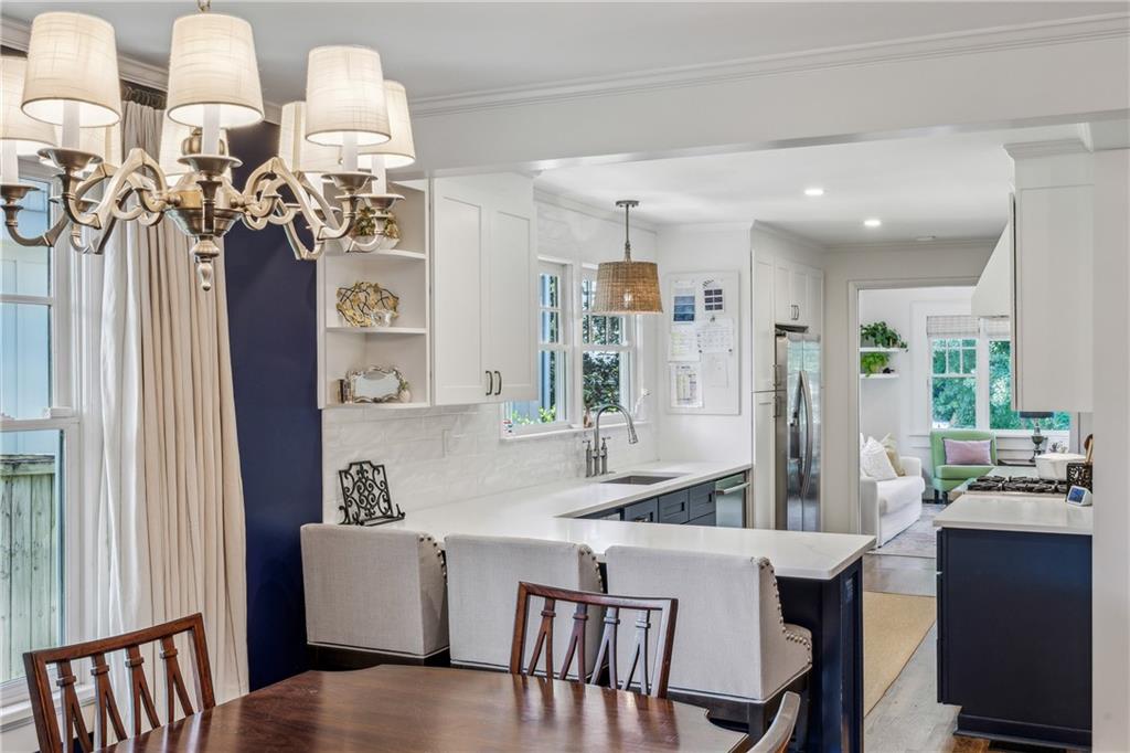 2210 Fairhaven Circle NE