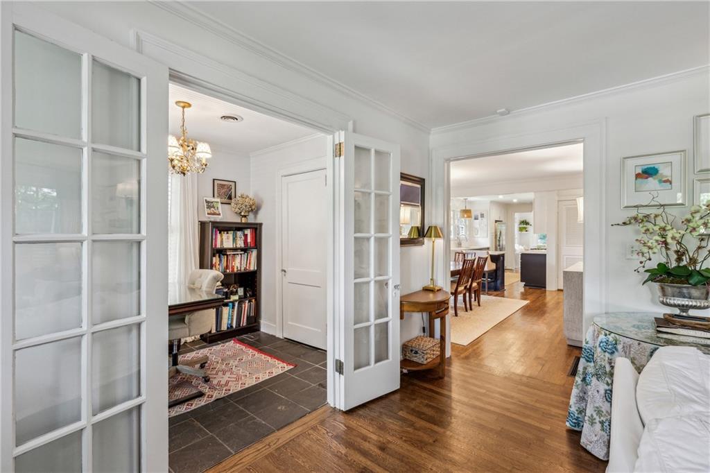 2210 Fairhaven Circle NE