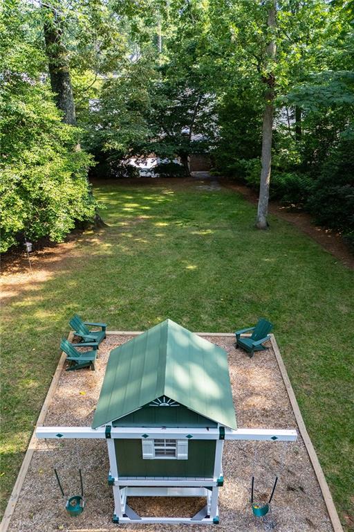 893 Plymouth Road NE