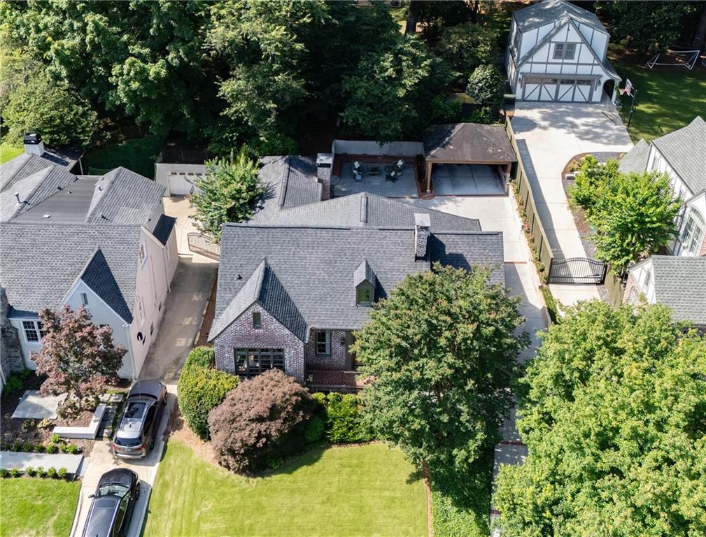 893 Plymouth Road NE