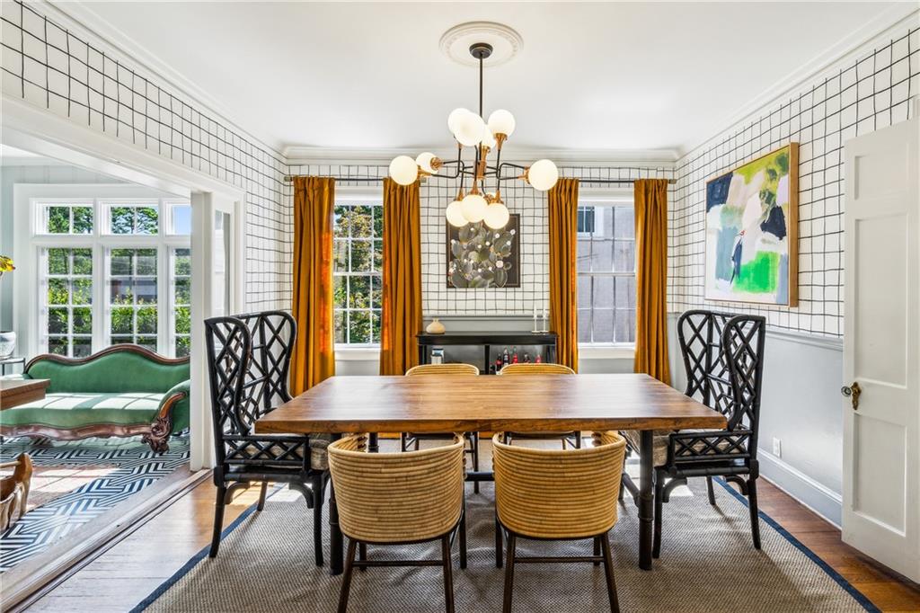 893 Plymouth Road NE