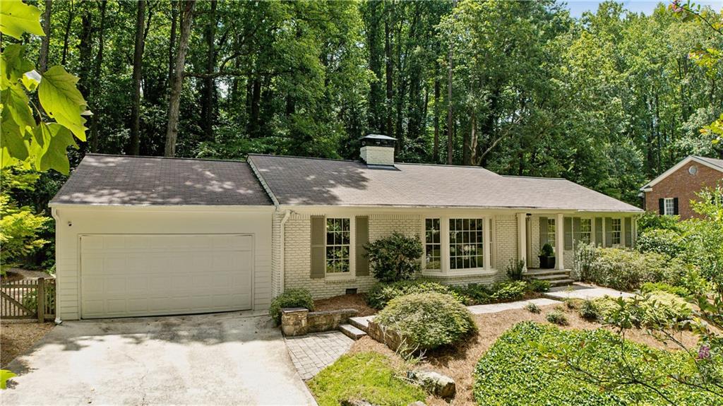 2781 Mornington Drive NW