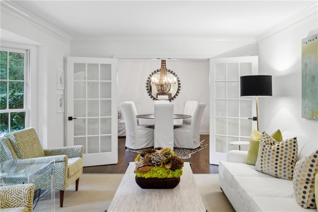 2781 Mornington Drive NW