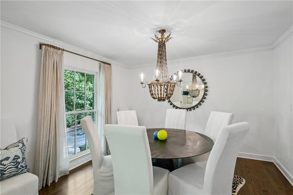 2781 Mornington Drive NW