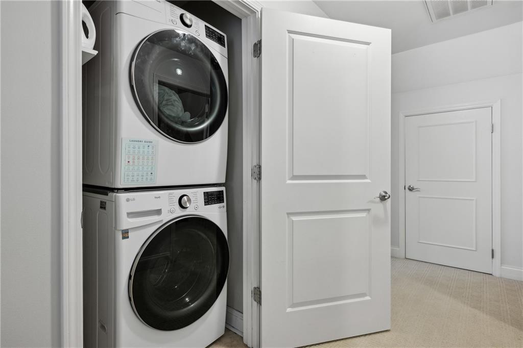 2874 Elliott Circle NE