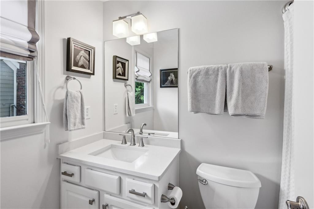 2874 Elliott Circle NE