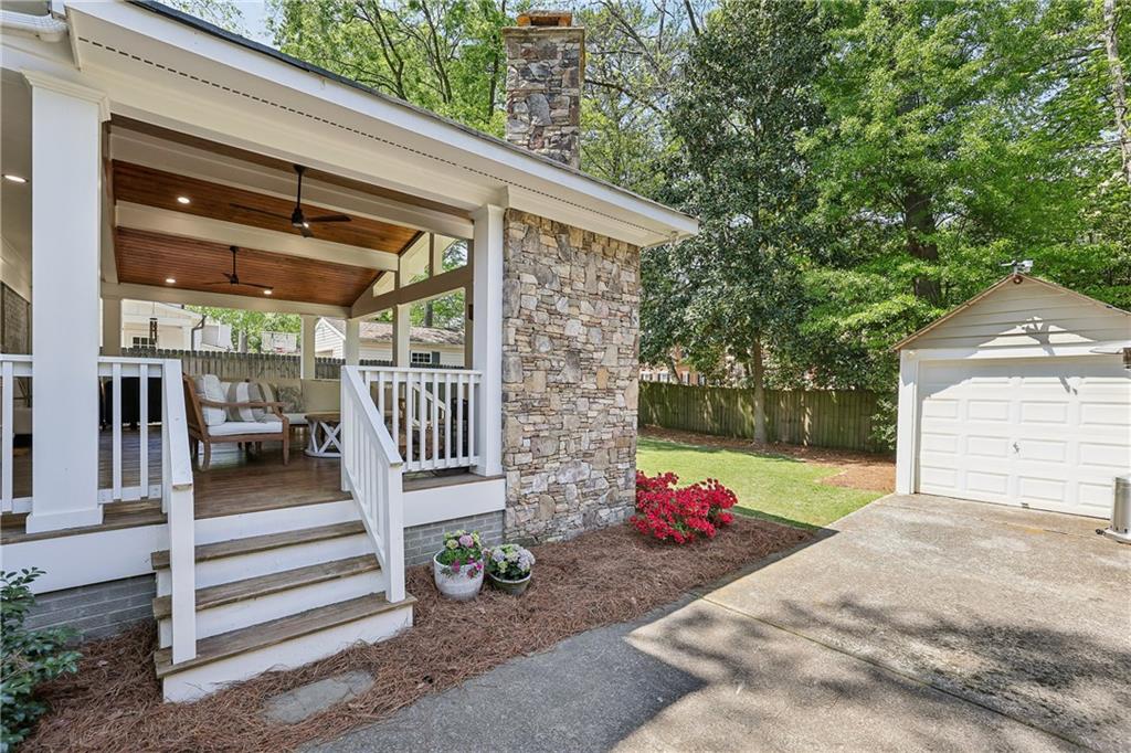 2874 Elliott Circle NE