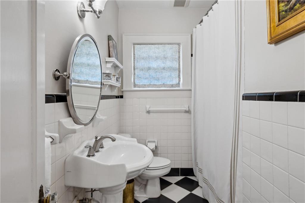 2874 Elliott Circle NE