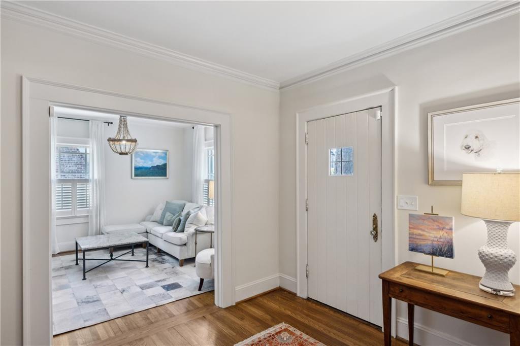 2874 Elliott Circle NE