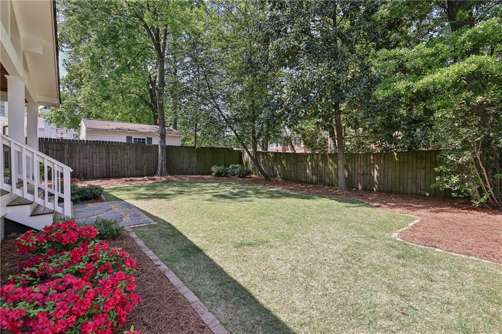 2874 Elliott Circle NE