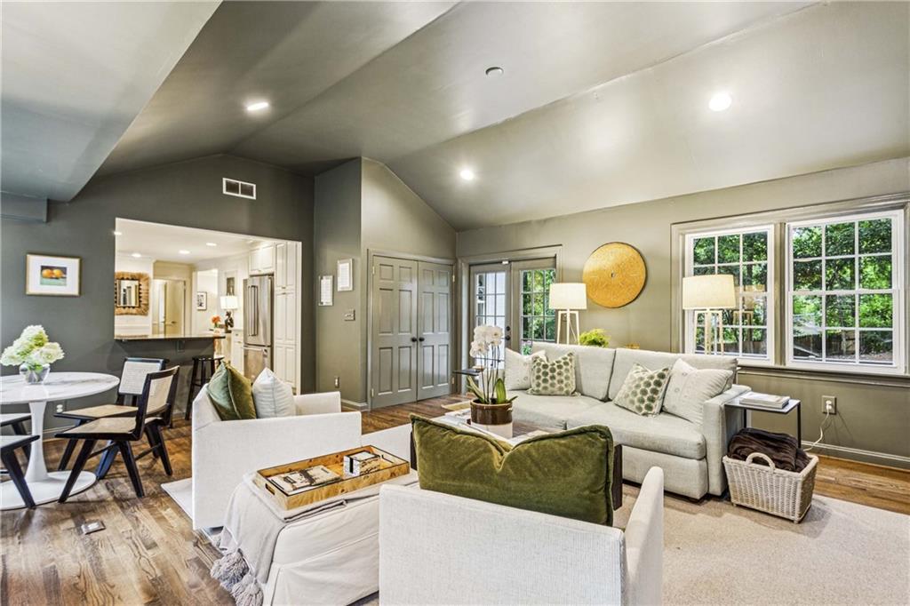 1851 Colland Drive NW