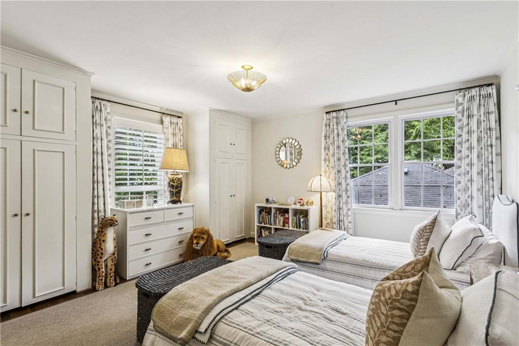 1851 Colland Drive NW